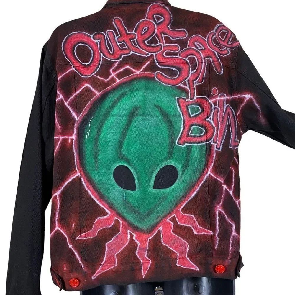 PacSun Custom Graphic Jean Jacket - Picture 8 of 15